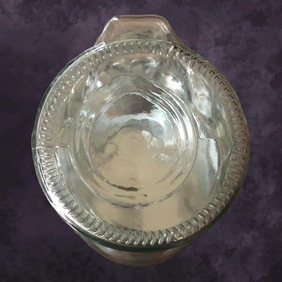 Glass Skull Jar - Picture 5 of 5